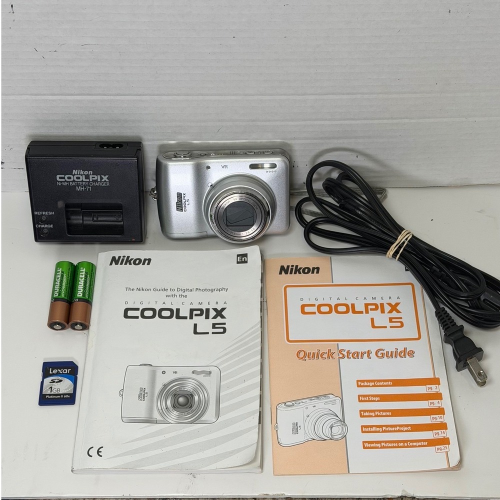 Nikon Coolpix L5 Digital Camera Silver 7.2MP 5x Zoom Bundle with 1GB SD Charger